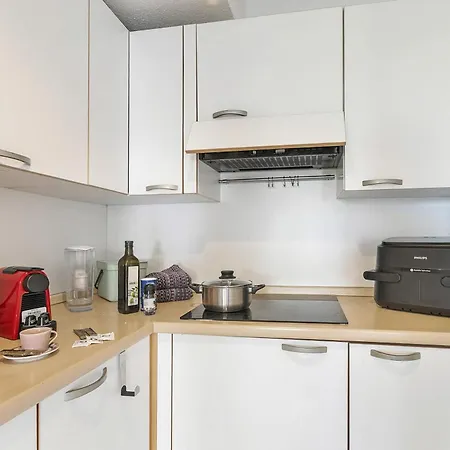 Porte De France - With Terrace - Happy Apartment